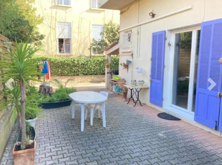 Apartament Les Sablettes, Appartement Atypique Les Pieds Presque Dans L'Eau La Seyne-sur-Mer